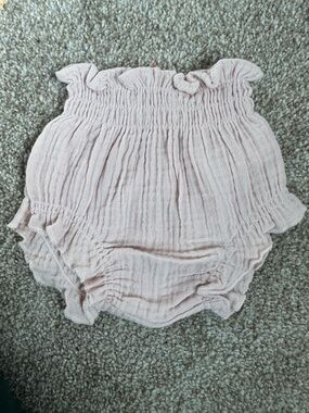 Zara Light Blush Pink Ruffle-Trim Baby Bloomers